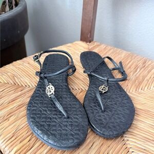 Tory Burch Black Quilted Leather Miller Thong Sandals Gold Logo Womens Size 7